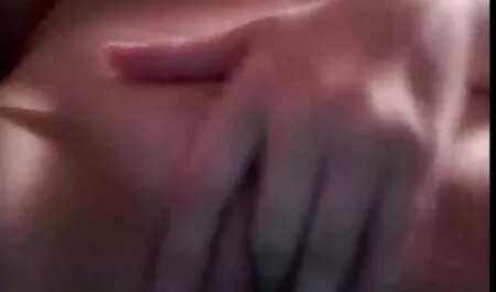 Відео українські порно сайти Домашнє порно з грою