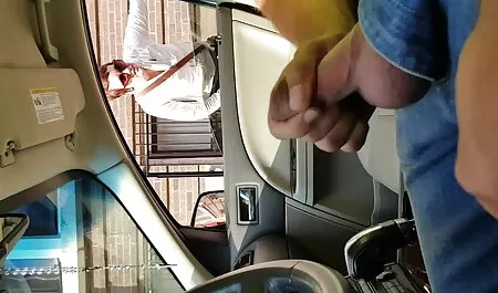 Жорстока груповуха молоді українська порно відео в лісі