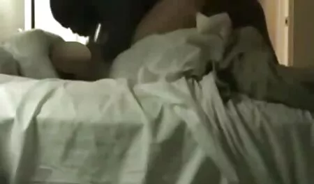 Сексуальна чорна дівчина українське порно в HD відео
